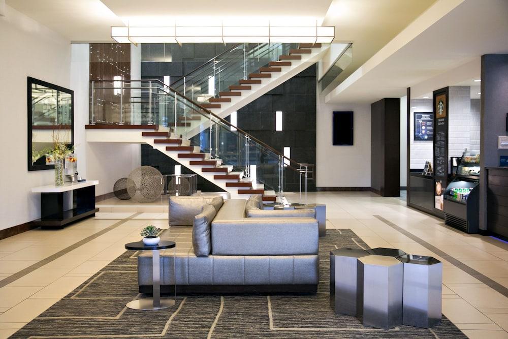 Hilton Minneapolis Bloomington Exterior photo